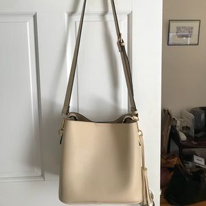 Cross body bag